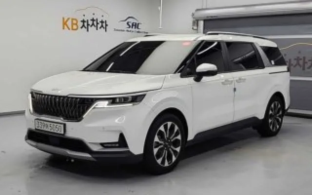 카니발 4세대 가솔린 9인승 프레스티지